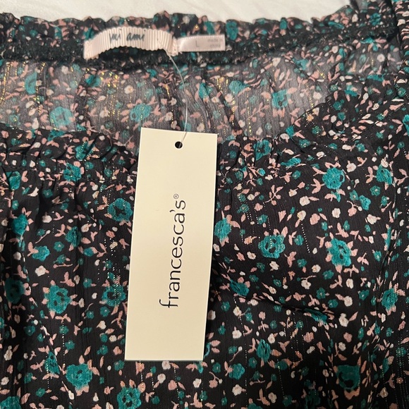 NEW-floral blouse, size Large - Picture 3 of 3